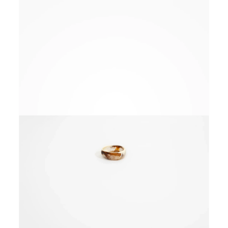 Small Rock Dish - Light Horn