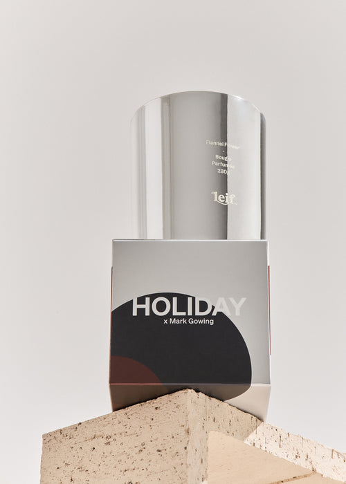 Limited Edition Holiday Flannel Flower Silver Candle 280g