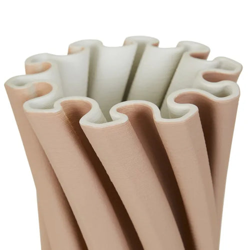 Forme Flow Vase - Flaxen