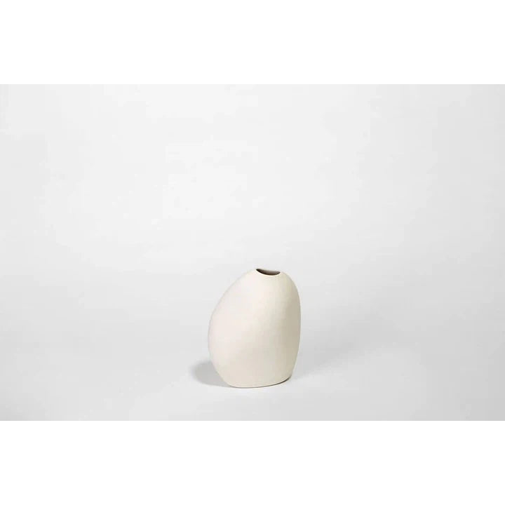 Great Harmie Vase - White