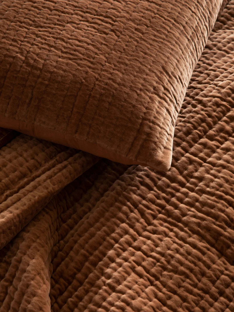 Cino Caramel Grand Cotton Velvet Quilt