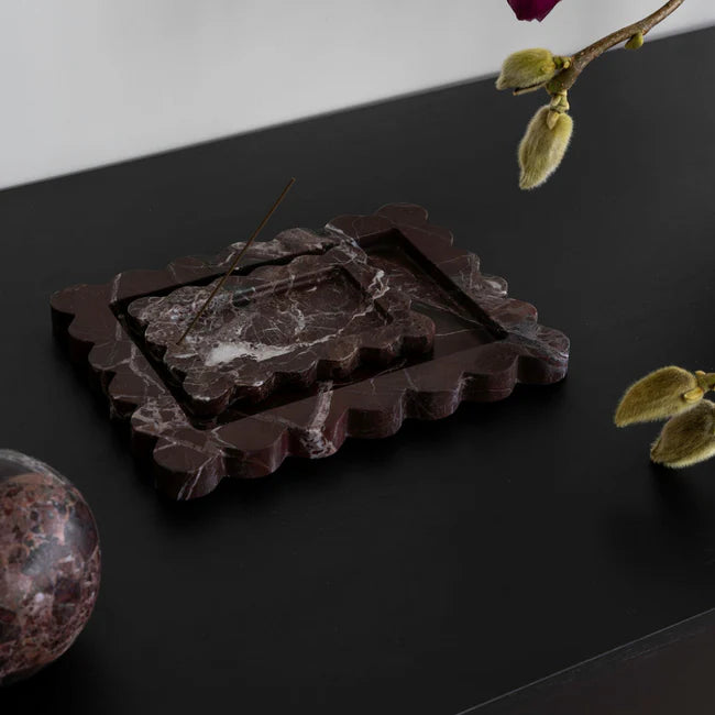 Palazzo Medium Scalloped Tray